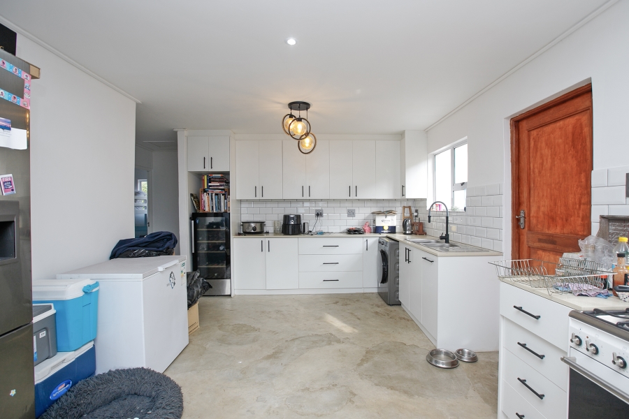 3 Bedroom Property for Sale in Capri Western Cape